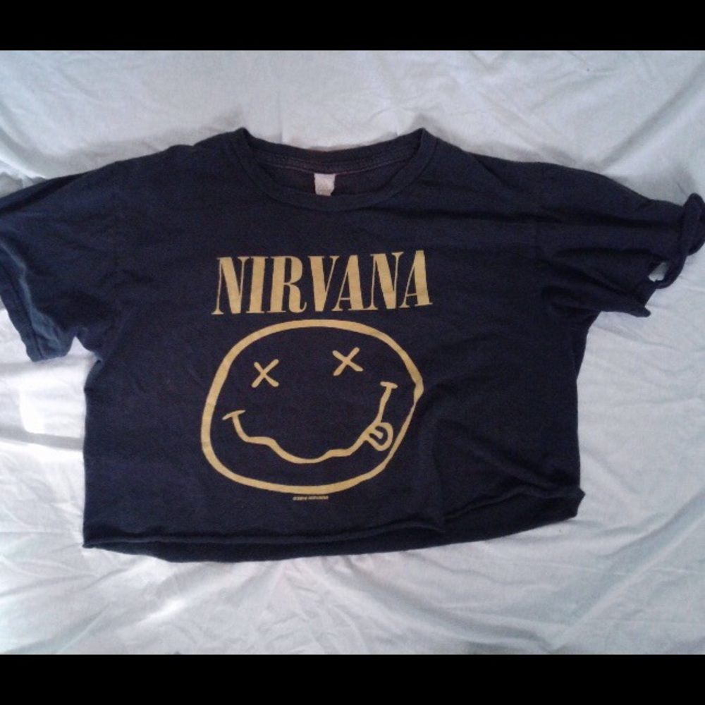 Nirvana logo tee